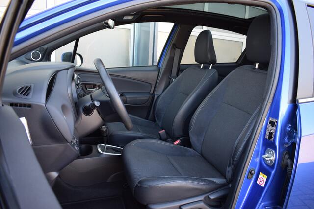 Toyota YARIS 1.5 Hybrid Premium Panodak | Camera | Full options