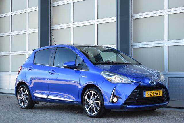 Toyota YARIS 1.5 Hybrid Premium Panodak | Camera | Full options