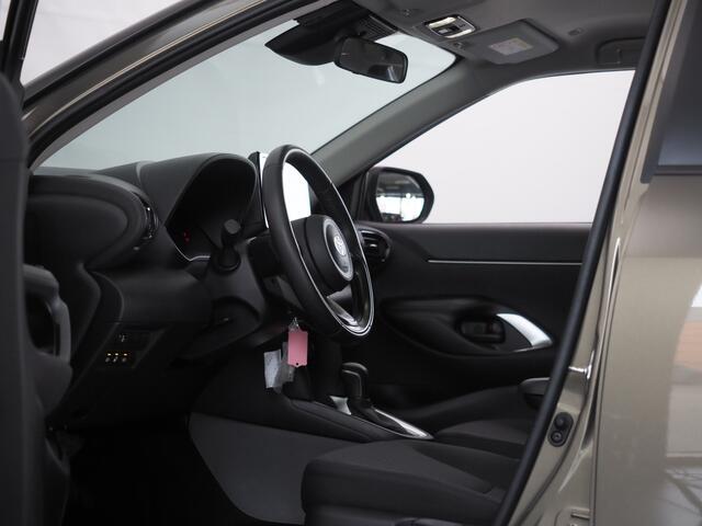 Toyota YARIS Cross 1.5 Hybrid 115 Business