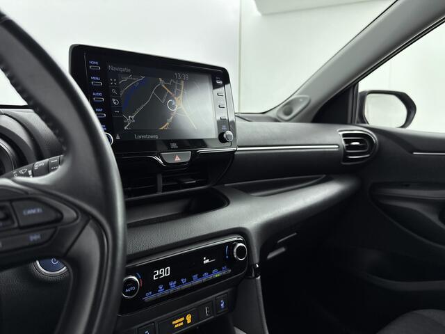 Toyota YARIS 1.5 Hybrid Style | Stoelverwarming | Navigatie | Apple Carplay /- Android Auto |
