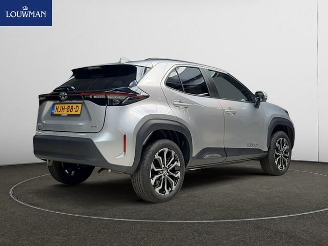 Toyota YARIS Cross 1.5 Hybrid 115 First Edition | comfortpakket | park sensoren | stuur en stoelverw | elec inkl spiegels |