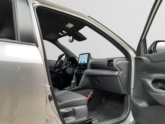 Toyota YARIS Cross 1.5 Hybrid 115 First Edition | comfortpakket | park sensoren | stuur en stoelverw | elec inkl spiegels |
