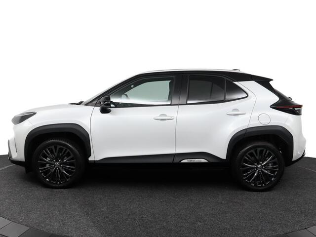 Toyota YARIS Cross 1.5 Hybrid Adventure Limited | 4X4 | Elektrische Achterklep | Parkeersensoren | Navigatie | Apple Carplay/Android Auto |