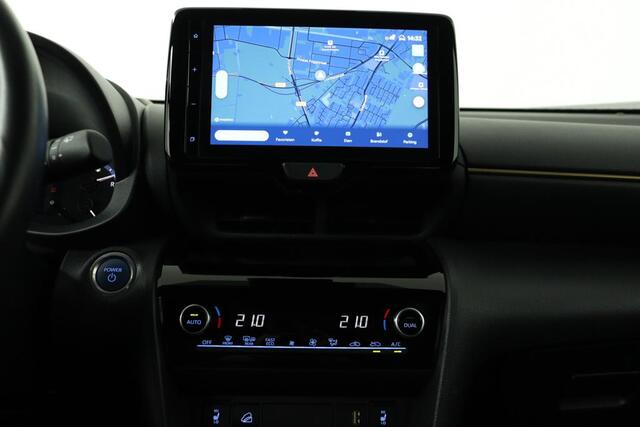 Toyota YARIS Cross 1.5 Hybrid Adventure Limited | 4X4 | Elektrische Achterklep | Parkeersensoren | Navigatie | Apple Carplay/Android Auto |