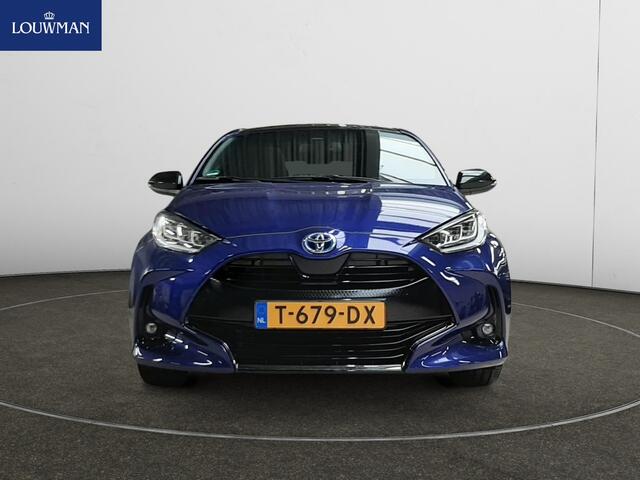 Toyota YARIS 1.5 Hybrid Executive | panodak | 17" sportvelgen | navi | Carplay/Android |