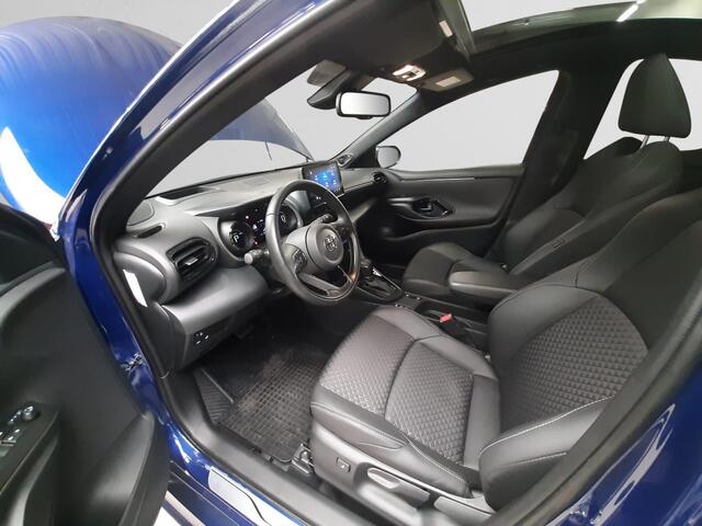 Toyota YARIS 1.5 Hybrid Executive | panodak | 17" sportvelgen | navi | Carplay/Android |