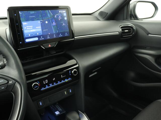 Toyota YARIS Cross 1.5 Hybrid Dynamic Limited | Navigatie