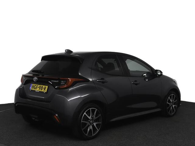 Toyota YARIS 1.5 Hybrid Executive | Navigatie | Stoelverwarming | Stuurwielverwarming |