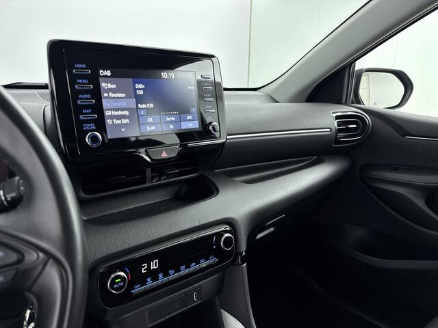 Toyota YARIS 1.5 Hybrid Active | Camera | Climate Control | Apple Carplay & Android Auto |