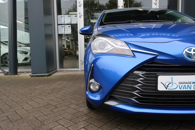 Toyota YARIS 1.5 HYBRID, Navi, Clima, Cruise Control, etc.