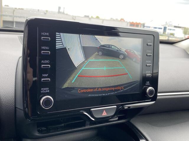 Toyota YARIS Cross 1.5 Hybrid Dynamic Edition Incl: AppleCarPlay / AndroidAuto, Navigatie, Parkeersensoren, Smart key, Privacy glass, Achteruitrijcamera, Adaptieve cruise controle
