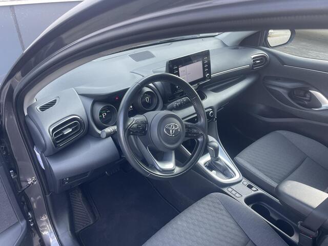 Toyota YARIS 1.5 Hybrid Dynamic , 31.000 km, en org NL