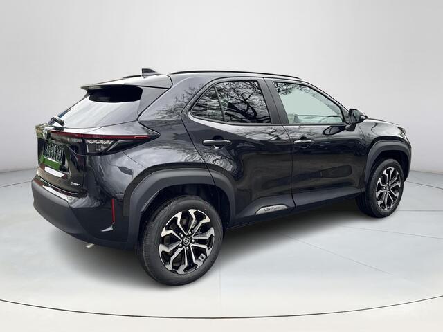 Toyota YARIS Cross 1.5 Hybrid 130pk First Edition Comfort Pack | 06-10141018 Voor meer informatie