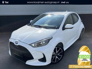 toyota-yaris-1.5-hybrid-style-apple