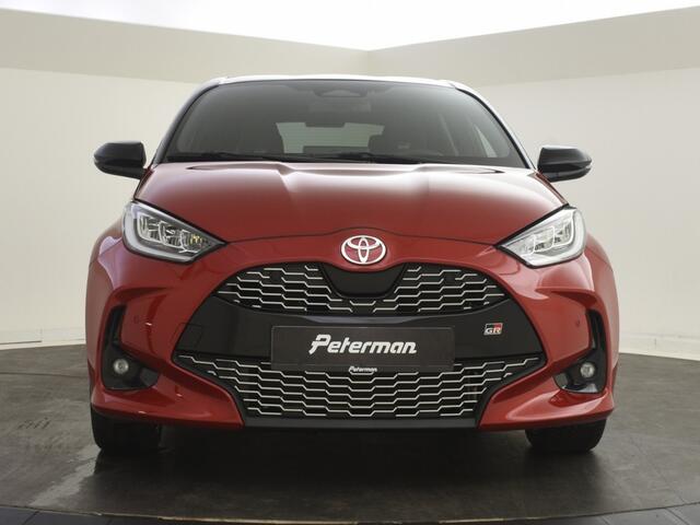 Toyota YARIS 1.5 Hybrid GR Sport | Parkeersensoren V+A | HUD | BLS | All Seas