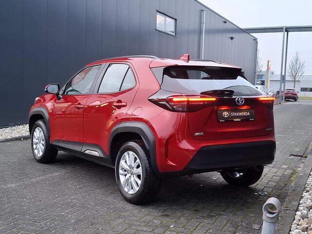 Toyota YARIS Cross 1.5 Hybrid Active Plus | Elektr. klep | Head-up disp. | stoel/stuur verwarming |