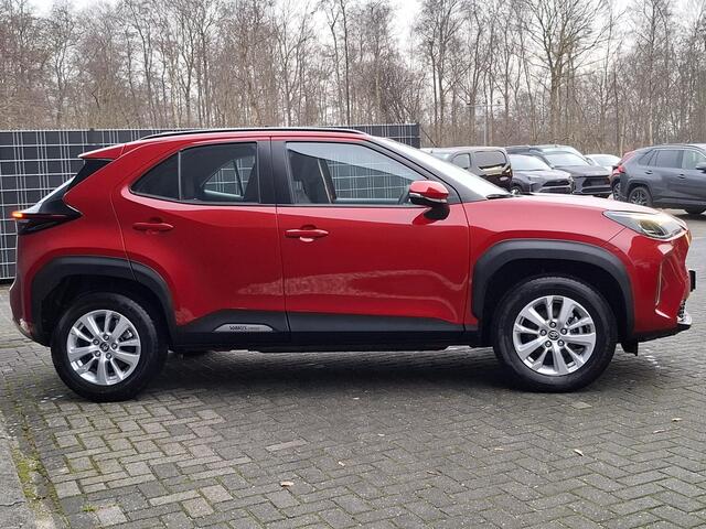 Toyota YARIS Cross 1.5 Hybrid Active Plus | Elektr. klep | Head-up disp. | stoel/stuur verwarming |