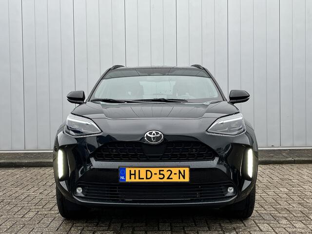 Toyota YARIS Cross 1.5 Hybrid 115 First Edition Limited Parkeersensoren Stoel Stuurverwarming Carplay Navi