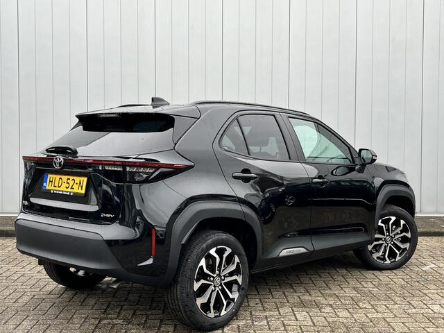 Toyota YARIS Cross 1.5 Hybrid 115 First Edition Limited Parkeersensoren Stoel Stuurverwarming Carplay Navi
