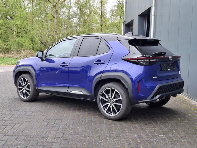 Toyota YARIS Cross 1.5 Hybrid 130 GR Sport Plus | elektr. achterklep | Dodehoek detectie | PDC V+A | Head-up display |