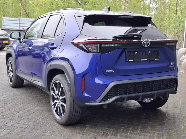 Toyota YARIS Cross 1.5 Hybrid 130 GR Sport Plus | elektr. achterklep | Dodehoek detectie | PDC V+A | Head-up display |