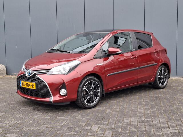 Toyota YARIS 1.5 Hybrid Volcano Edition