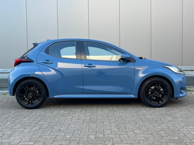 Toyota YARIS 1.5 Hybrid First Edition LED Xenon / 1 ste Eigenaar / NAP