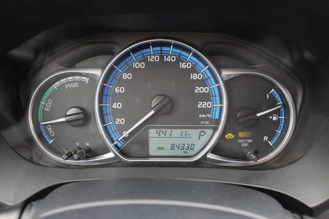 Toyota YARIS 1.5 Hybrid Trend | Sensoren v/a | Keyless Start | Achteruitrijca