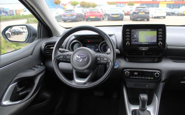 Toyota YARIS 1.5 Hybrid Dynamic | NL Auto | Navi | Keyless Entry & Start | An