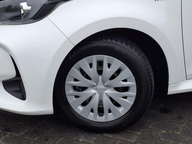 Toyota YARIS 1.5 Hybrid Active