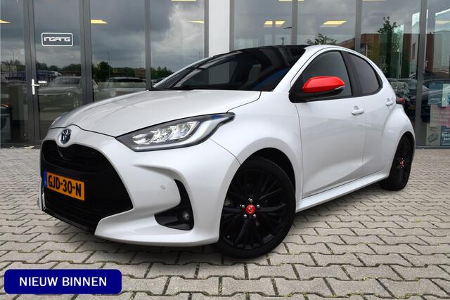 Toyota YARIS 1.5 Hybrid GR Sport | Pano | Camera | Head-Up | JBL |