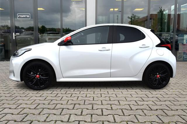 Toyota YARIS 1.5 Hybrid GR Sport | Pano | Camera | Head-Up | JBL |