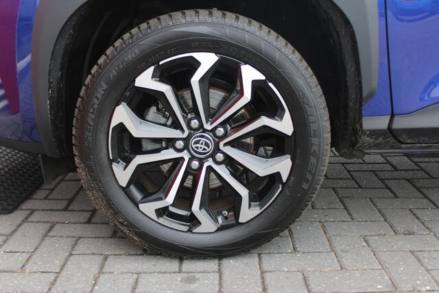 Toyota YARIS Cross 1.5 Hybrid Explore Limited