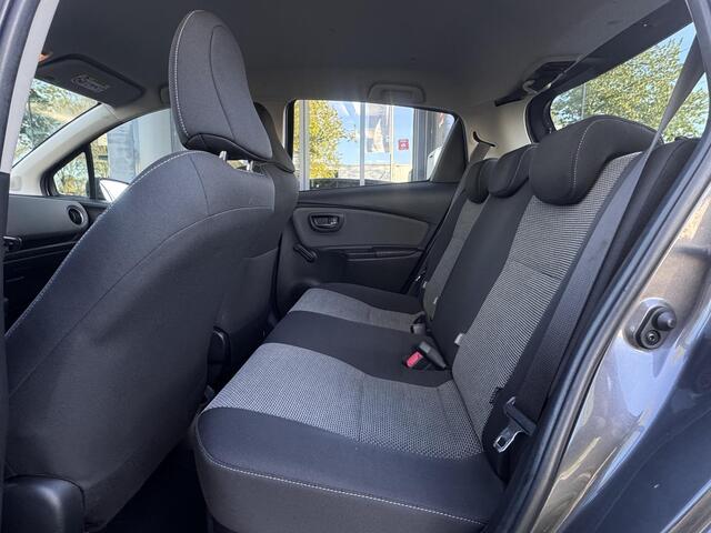 Toyota YARIS 1.5 Hybrid Business Plus Navigatie | Fabrieksgarantie