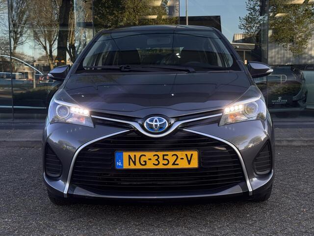 Toyota YARIS 1.5 Hybrid Business Plus Navigatie | Fabrieksgarantie