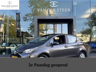 toyota-yaris-1.5-hybrid-business-pl