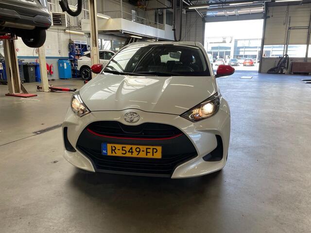 Toyota YARIS 1.0 VVT-i Active Nieuwe Foto's Volgen!