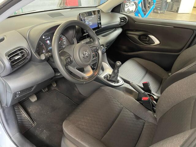 Toyota YARIS 1.0 VVT-i Active Nieuwe Foto's Volgen!