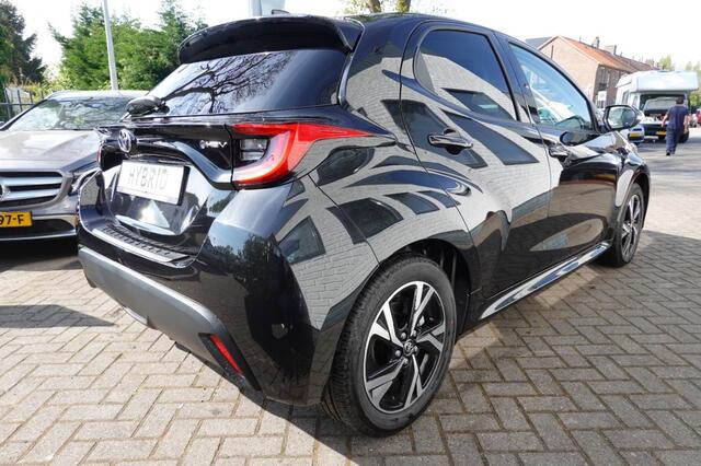 Toyota YARIS HYBRID COMFORT ( NIEUWE AUTO )