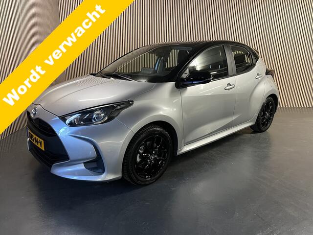 Toyota YARIS 1.5 Hybrid Active Bi-Tone