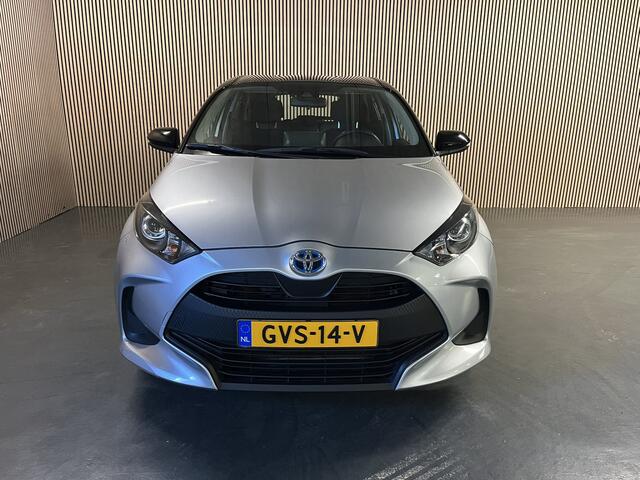 Toyota YARIS 1.5 Hybrid Active Bi-Tone