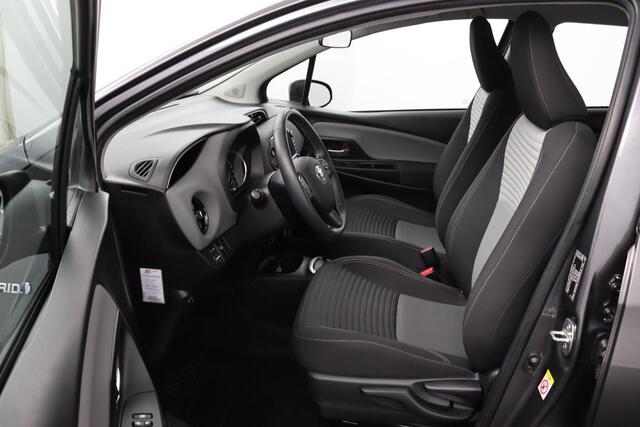 Toyota YARIS 1.5 Hybrid Active | Navigatie | Trekhaak | Cruise Control | Climate Control |