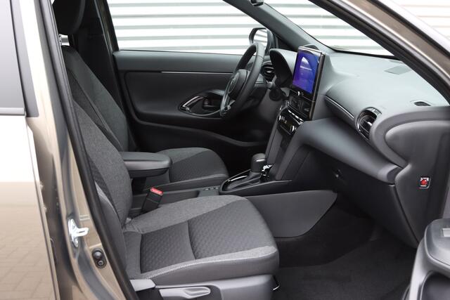 Toyota YARIS Cross 1.5 Hybrid 130 Team-Player NIEUW Safety+ Winter-pakket