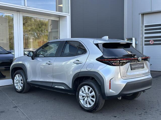 Toyota YARIS Cross 1.5 Hybrid Dynamic Edition | PDC V+A | Achteruitrijcamera | Apple Carplay/Android Auto | Airconditioning | Lendesteun |