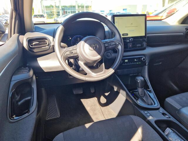 Toyota YARIS 1.5 Hybrid 115 First Edition