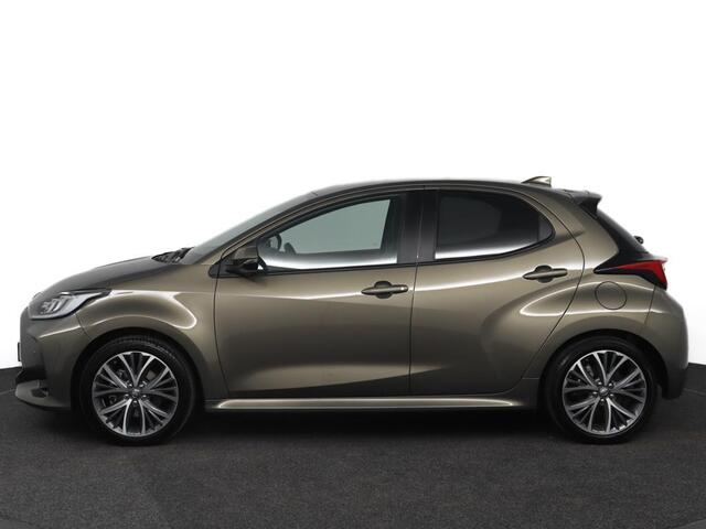 Toyota YARIS 1.5 Hybrid 130 Executive | Stoel-&stuurverwarming | Afneembare trekhaak | Digital dashboard |