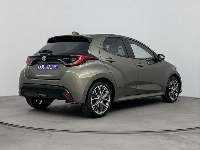 Toyota YARIS 1.5 Hybrid 130 Executive | DEMO & DIRECT LEVERBAAR | Stoelverwarming | Navigatie | Demo