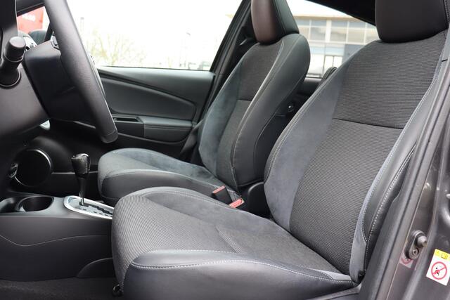 Toyota YARIS 1.5 Hybrid Premium, Panorama dak, Half lederen bekleding, Navigatie, 16" LM velgen, Keyless entry, Cruise control!