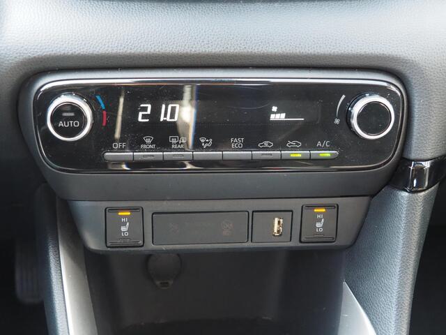 Toyota YARIS 1.5 Hybrid Comfort Team D