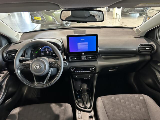 Toyota YARIS 1.5 Hybrid 115 Dynamic